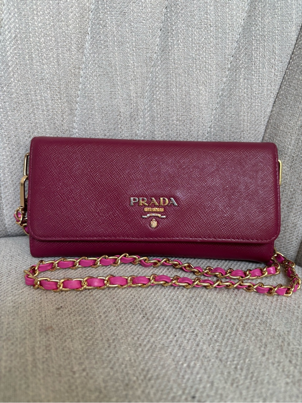 PRADA Logo Plate Magenta Saffiano Leather Wallet of Chain with PRADA ID card